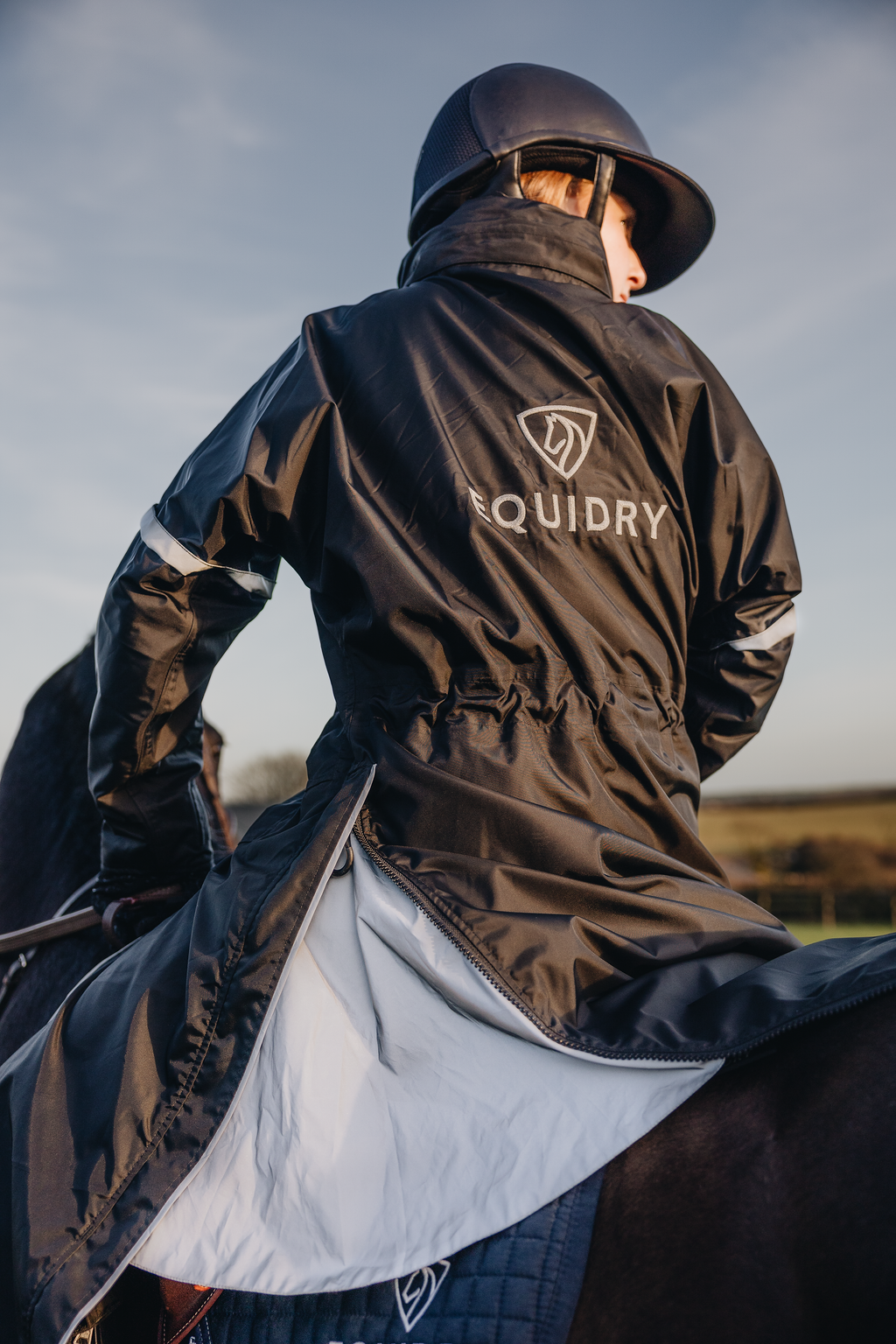 Evolution Children&#39;s | Thin Fleece | Stowaway Hood | Reflective | Plum - EQUIDRY